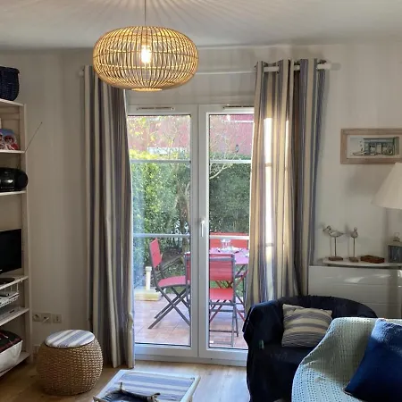 Apartment Avec Jardin A Deux Pas Du Port - - Fr-1-487-279